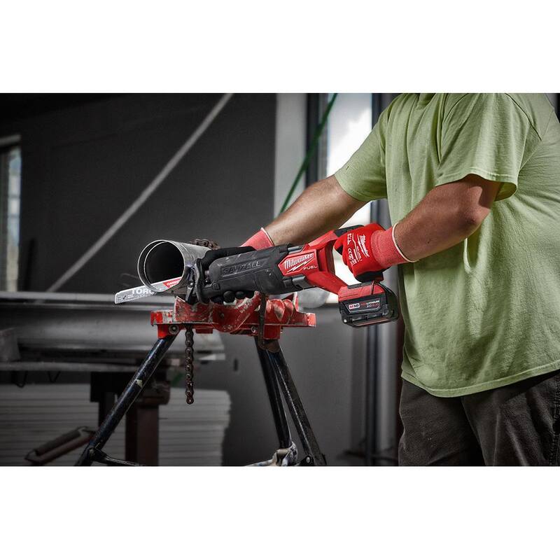 18V Lithium-Ion Brushless Cordless Reciprocating Saw L130472
