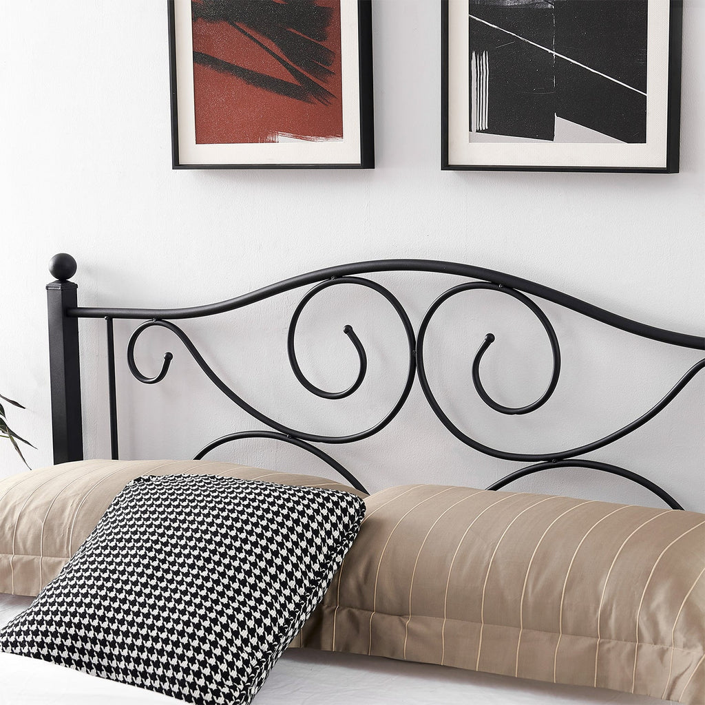 3-Piece Bed Frame and 2 Nightstand I342720