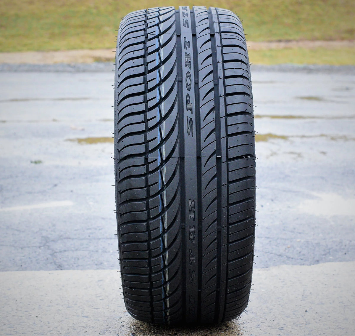 All Season Performance Tires Set of 4 Z556846