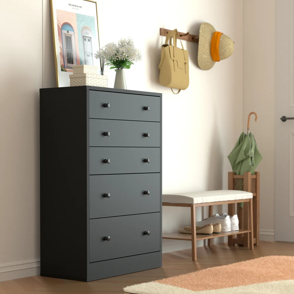 White 5 Drawer Dresser Y575542