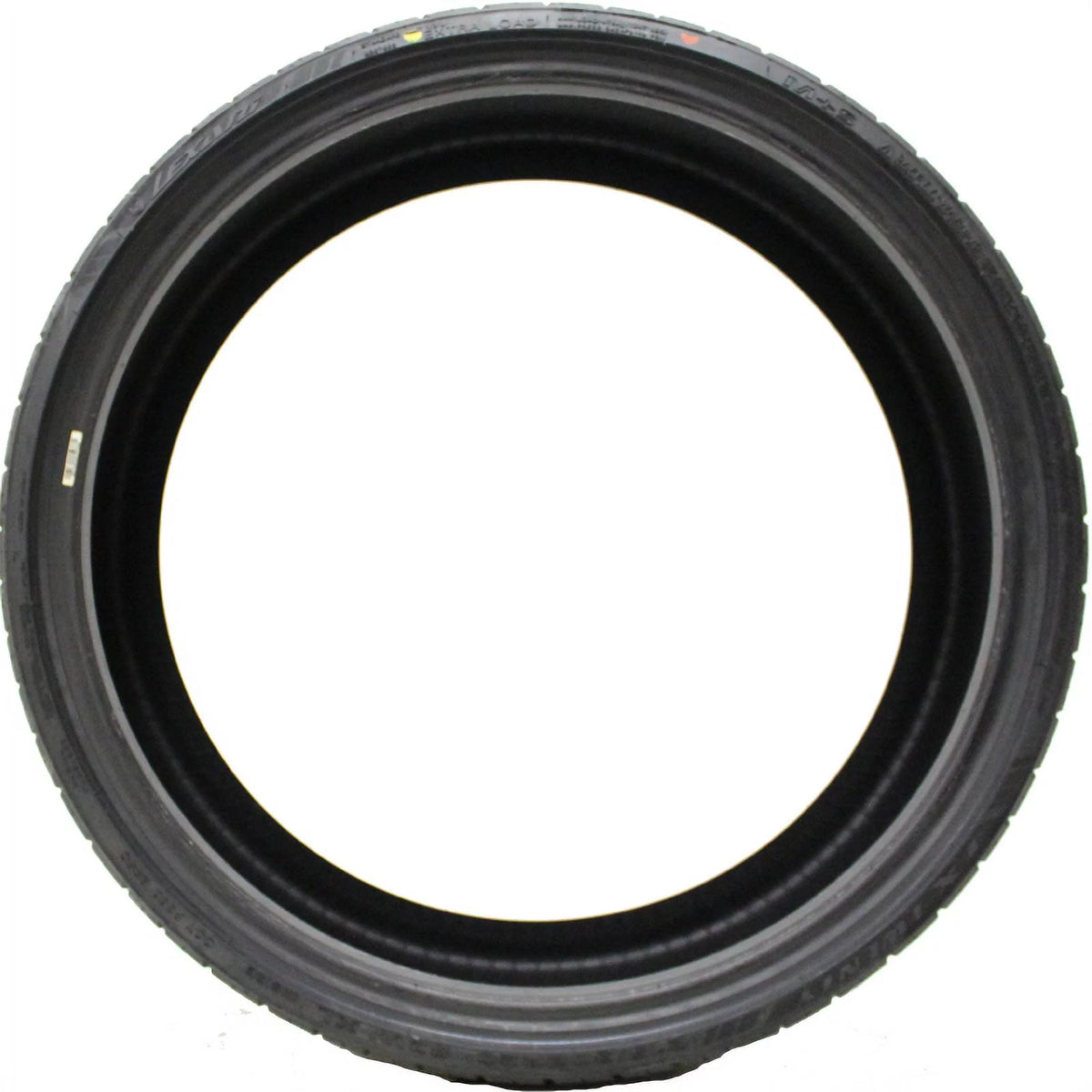 245/45ZR19 102W XL Passenger Tire Y500