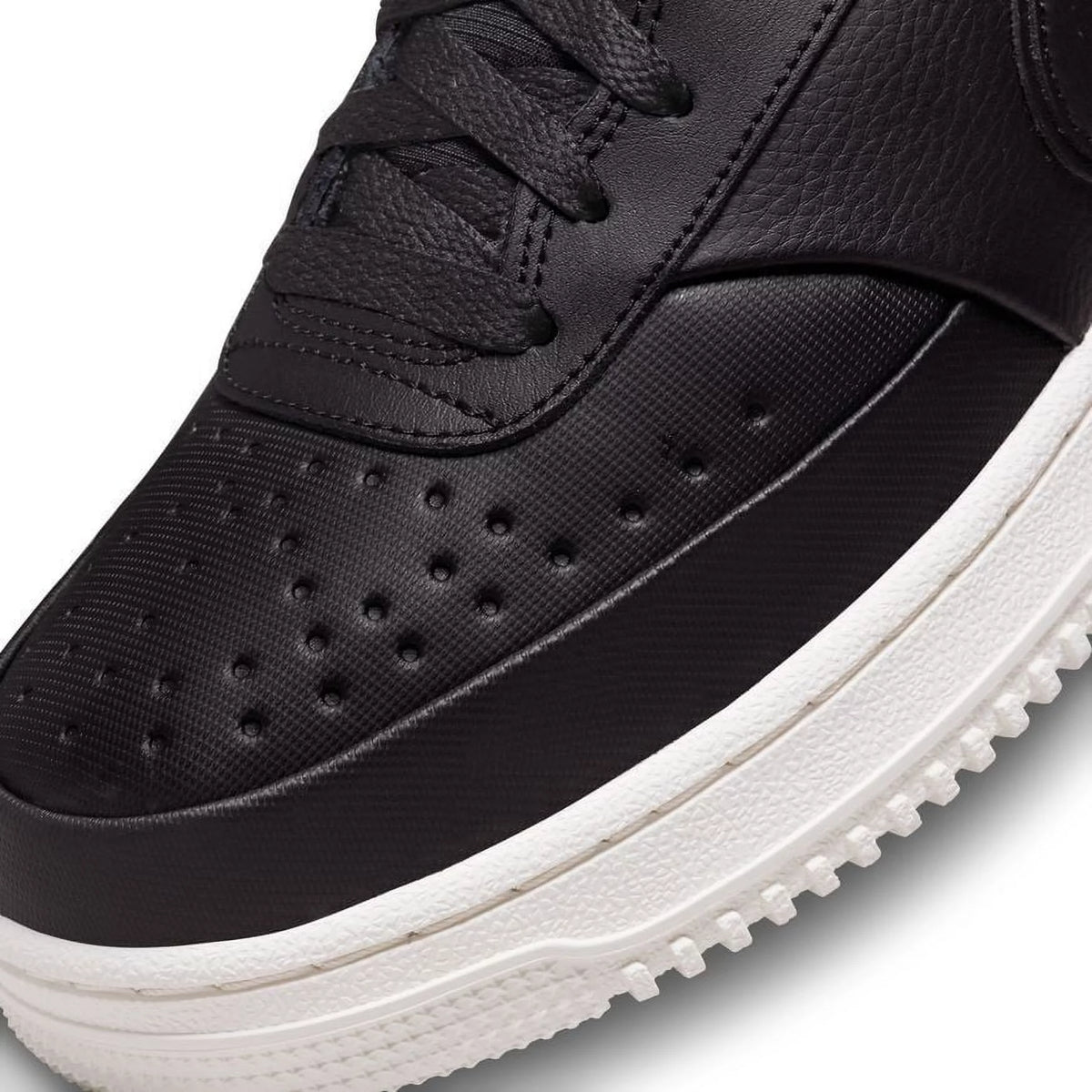 Mid-Top Winter Men's Shoes Black F34229