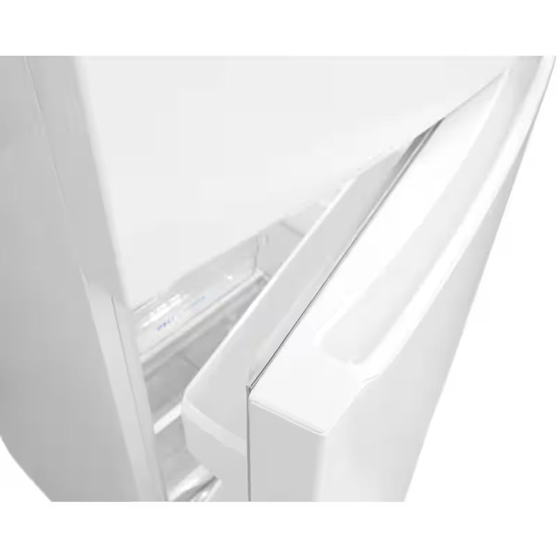 White Top Freezer Refrigerator T471