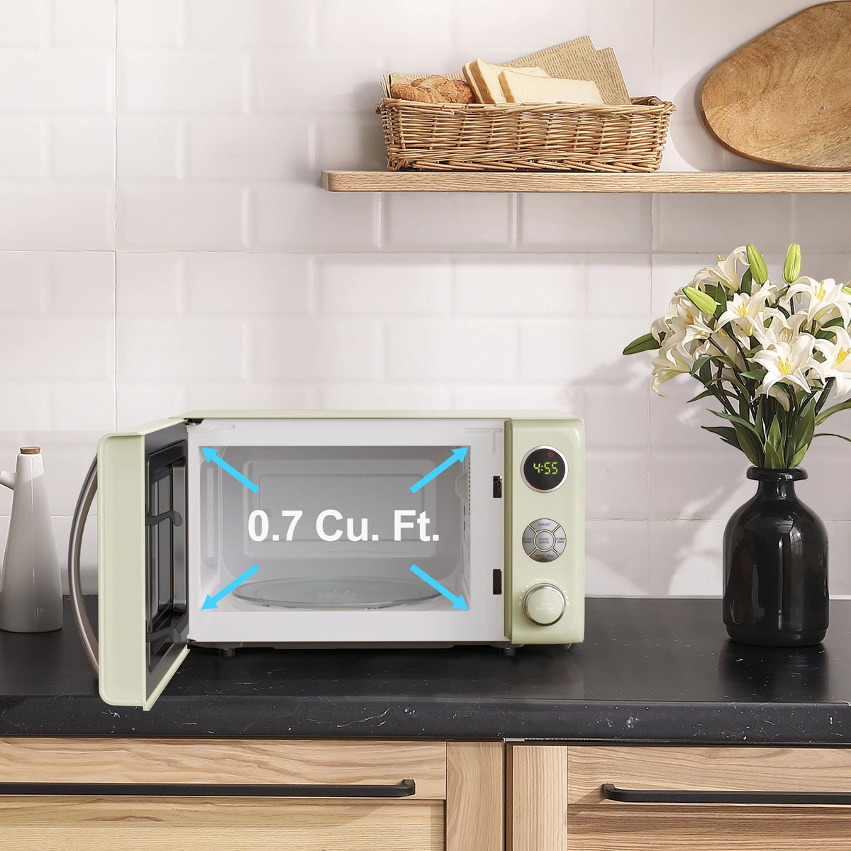 0.7 Cu ft 700 Watts Blue Retro Countertop Microwave Oven I912