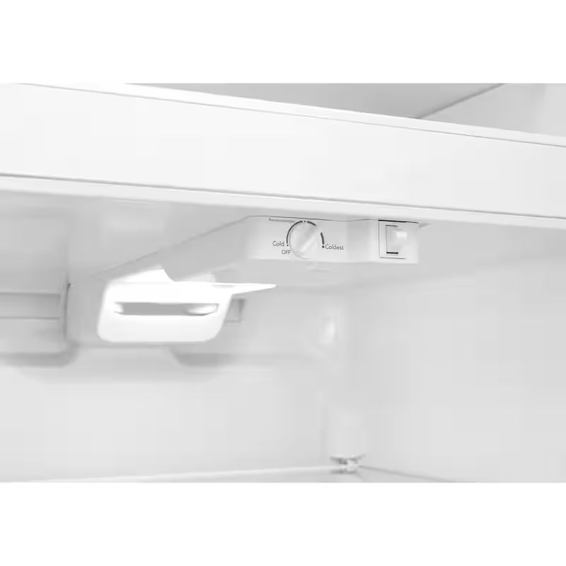 White Top Freezer Refrigerator T471