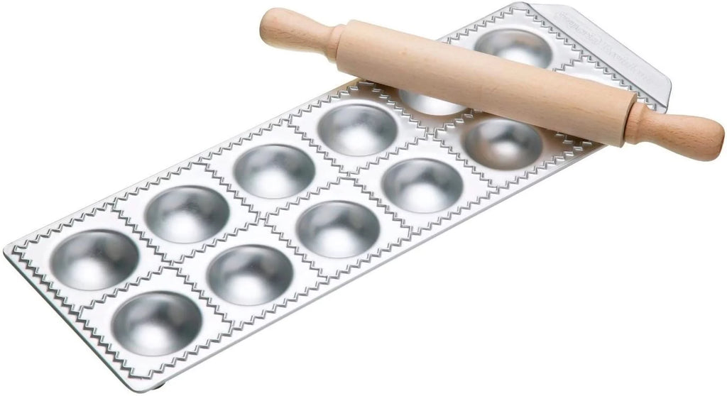 Ravioli Maker with Rolling Pin R851