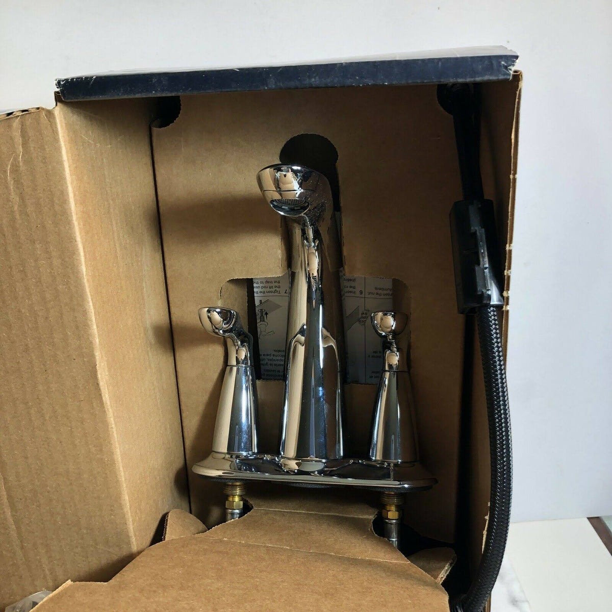 Centerset Bathroom Sink Faucet Polished Chrome N477