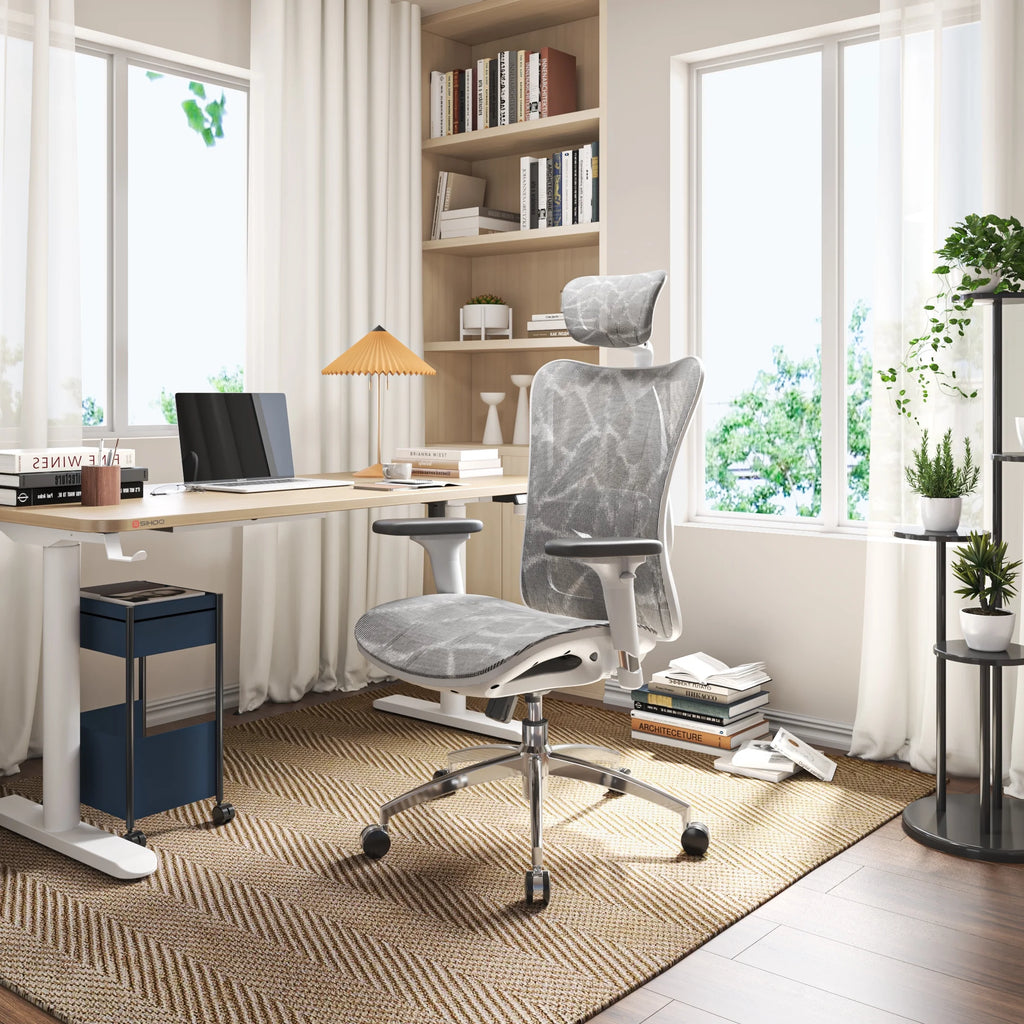 Black Ergonomic Mesh Office Chair with Headrest and Lumbar Support A813