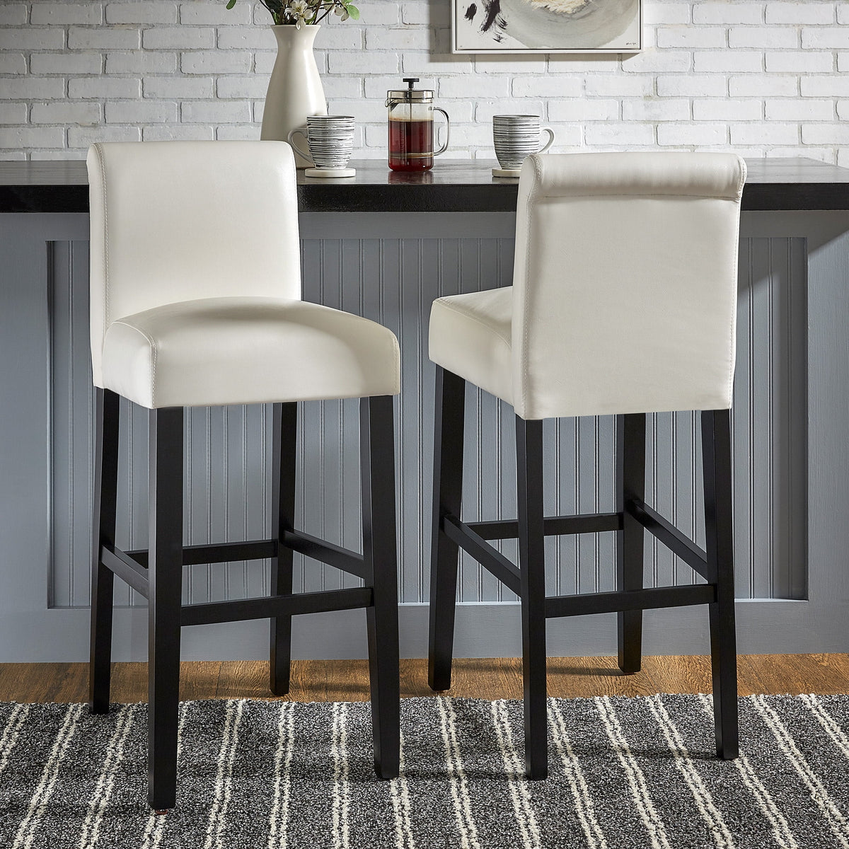 White Set of 2 Bar Stool E7929