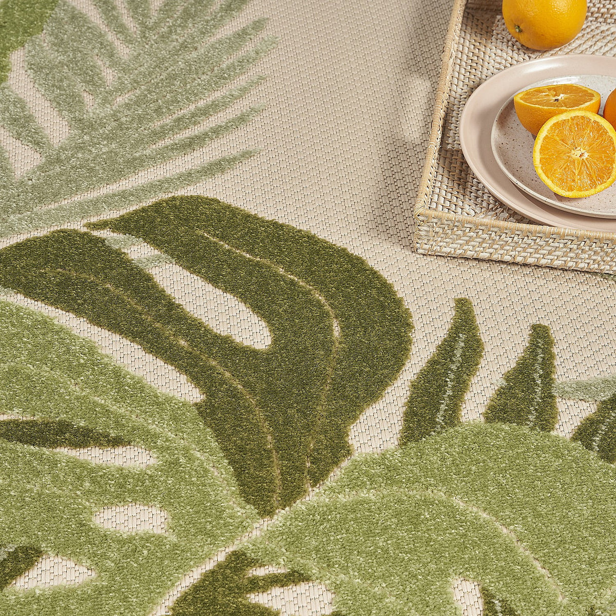 4' x 6' Ivory Green Area Rug P7258