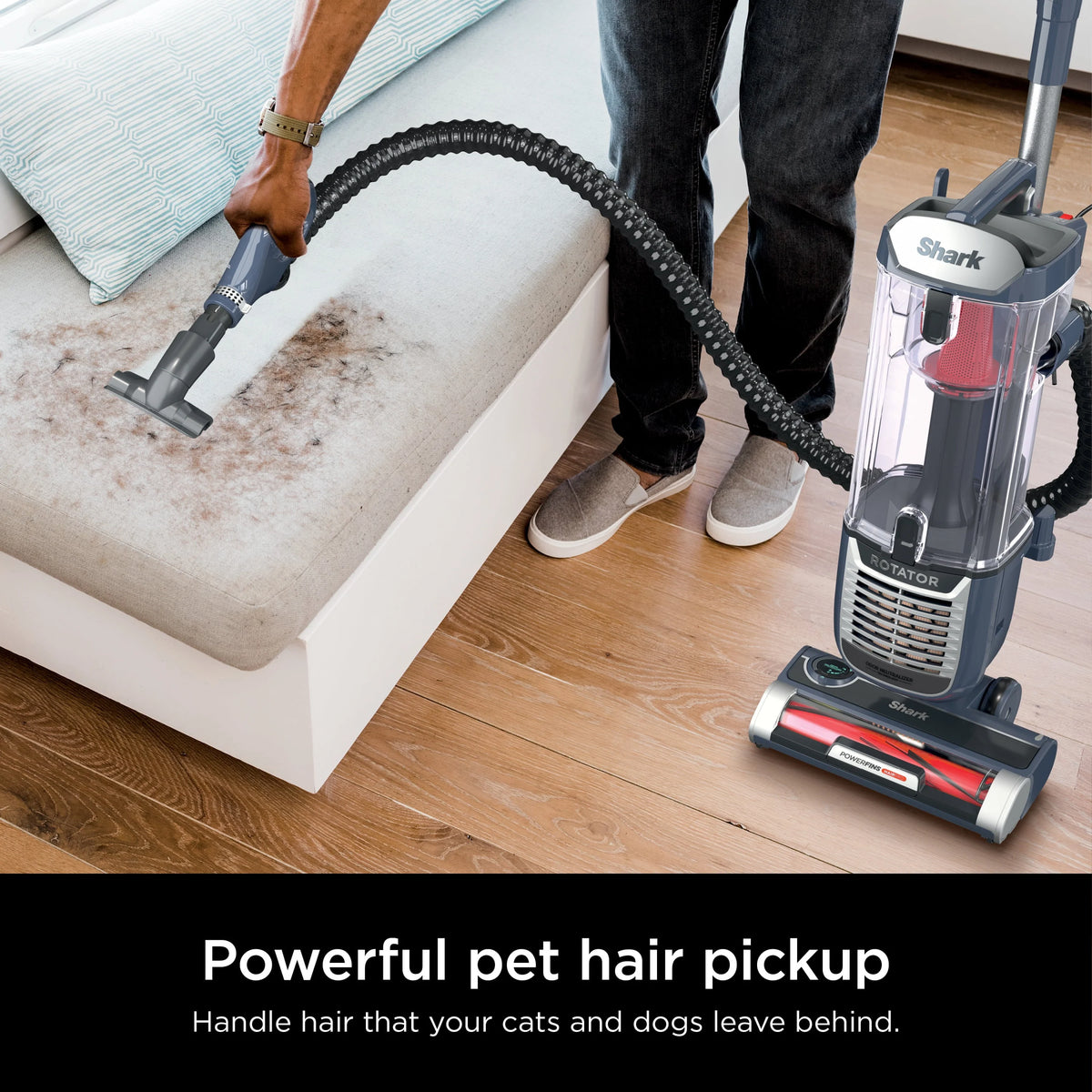 Upright Vacuum with PowerFins HairPro and Odor Neutralizer E37916