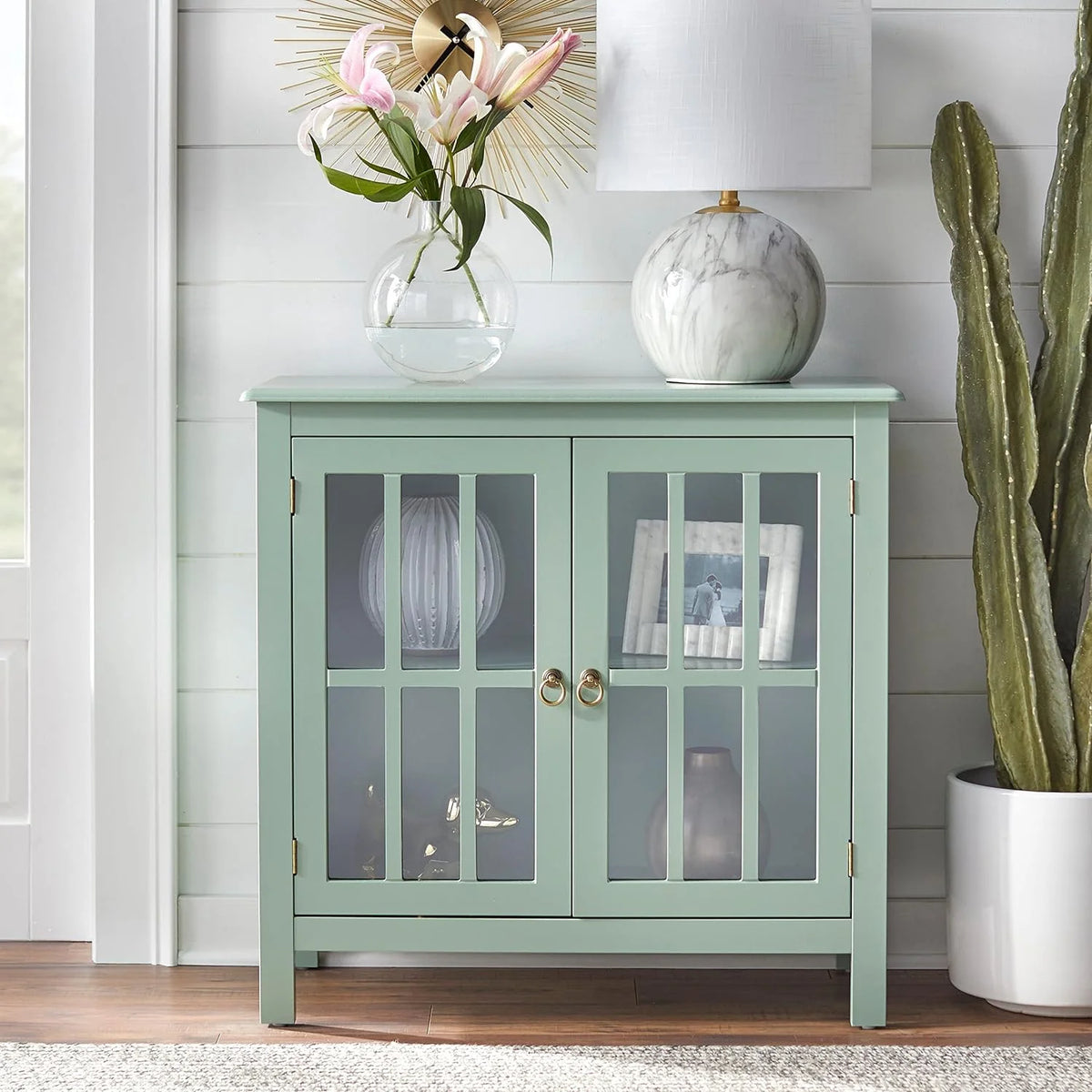Red Cabinet I9233
