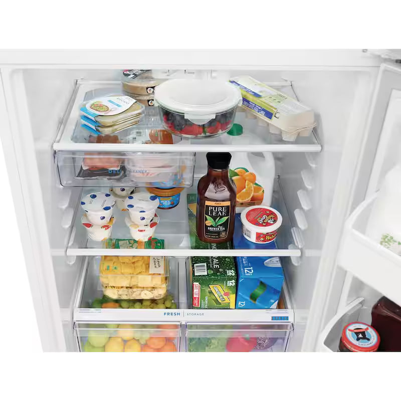 White Top Freezer Refrigerator T471