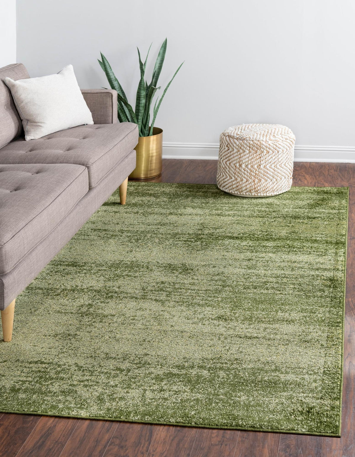 Green 9' x 12' Solid Rug Z238